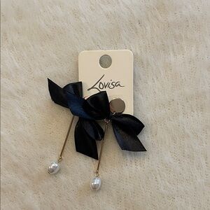 Lovisa Black Bow Earrings with Pearl Accents